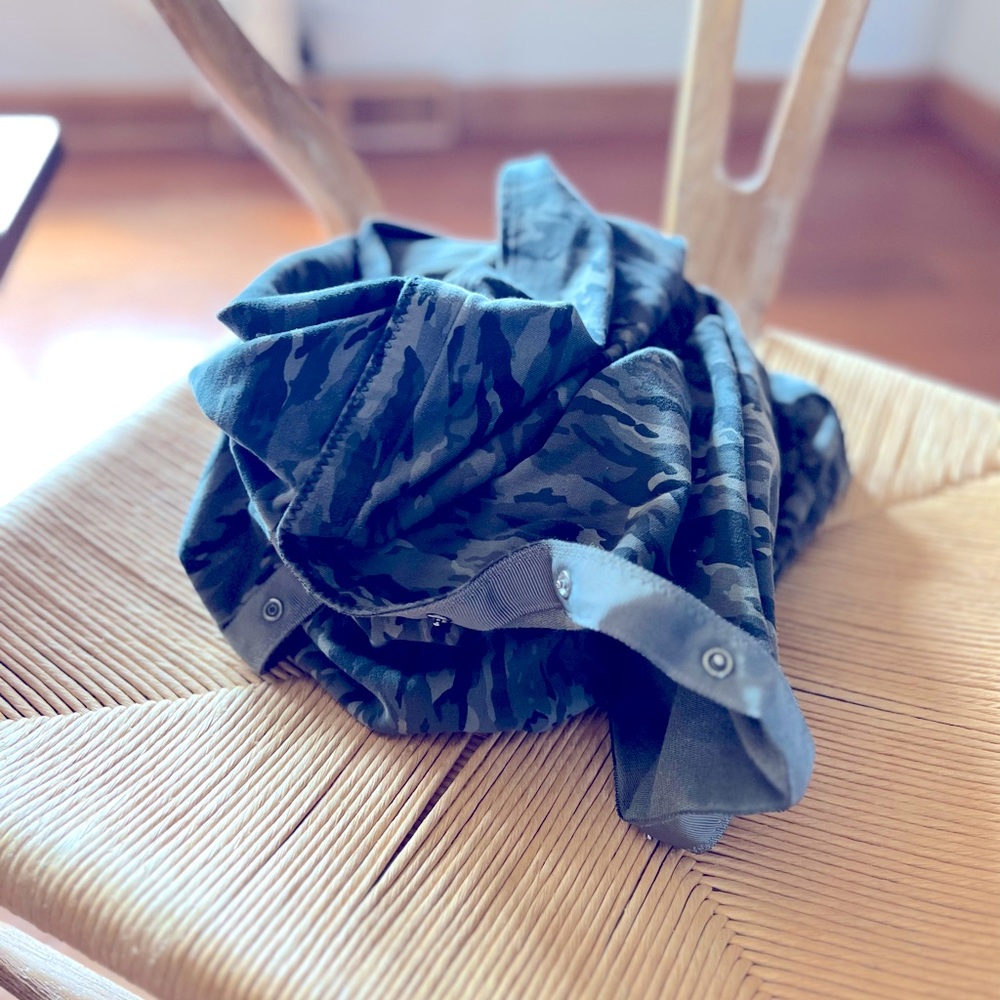 Lululemon Camo Vinyasa Scarf